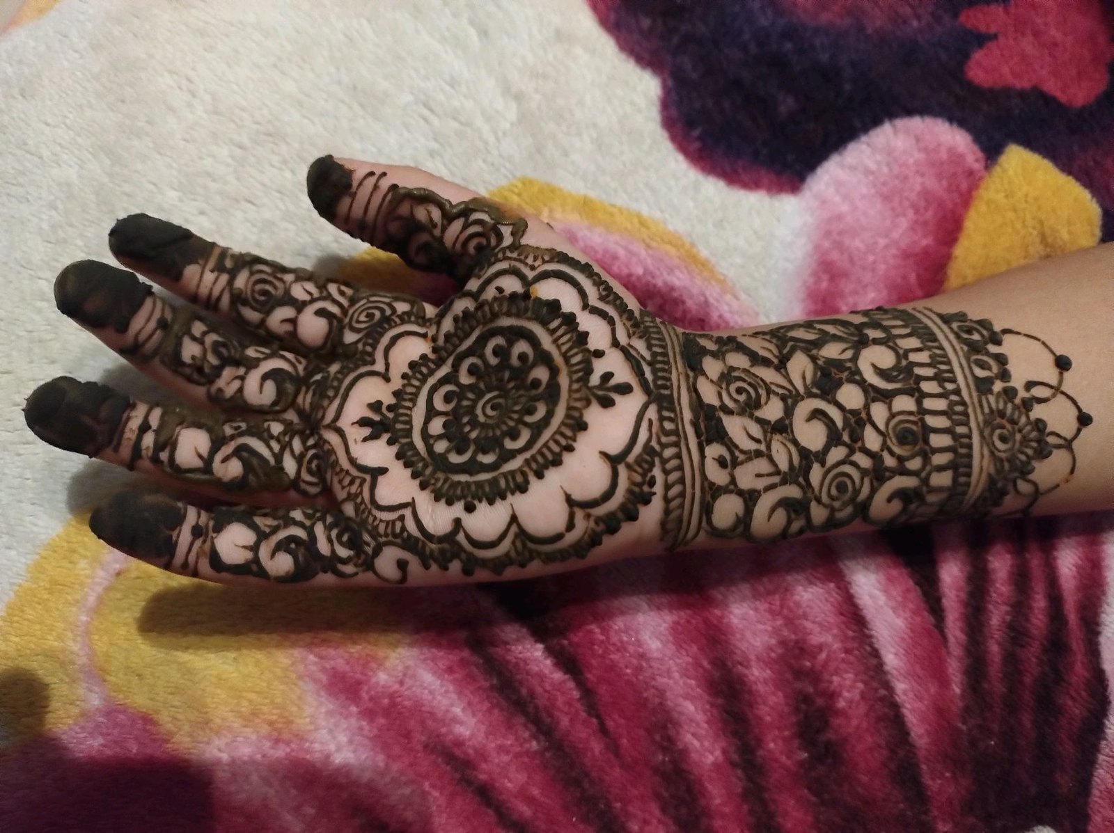 Hira Mehandi, photo 7 of 8